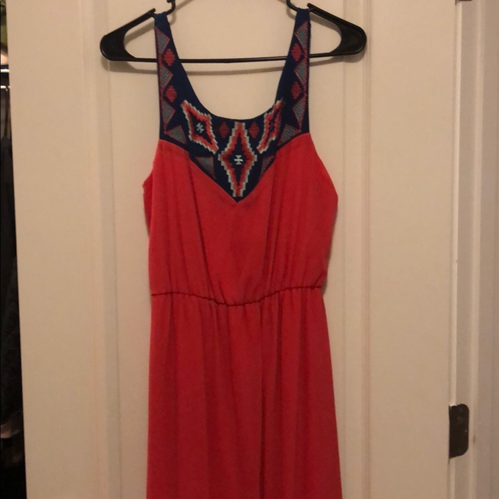 Dress - Picture 3 of 5